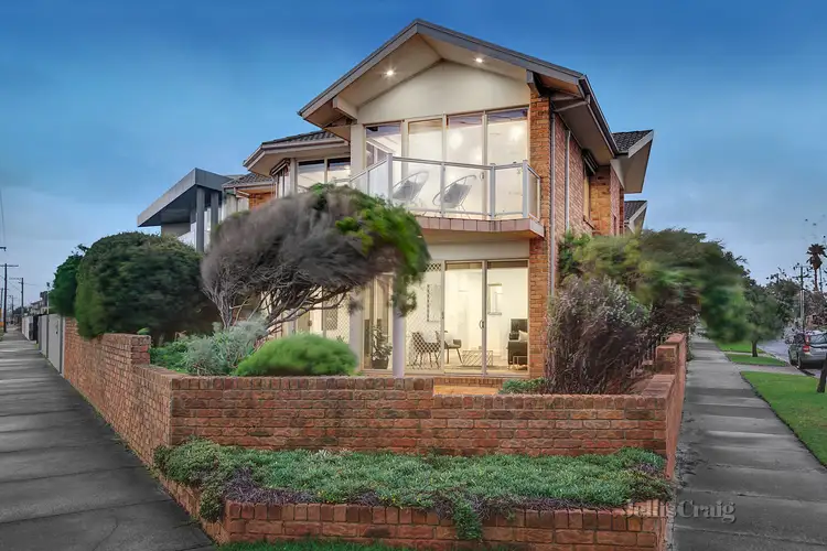 182 Beach Road, Parkdale VIC 3195