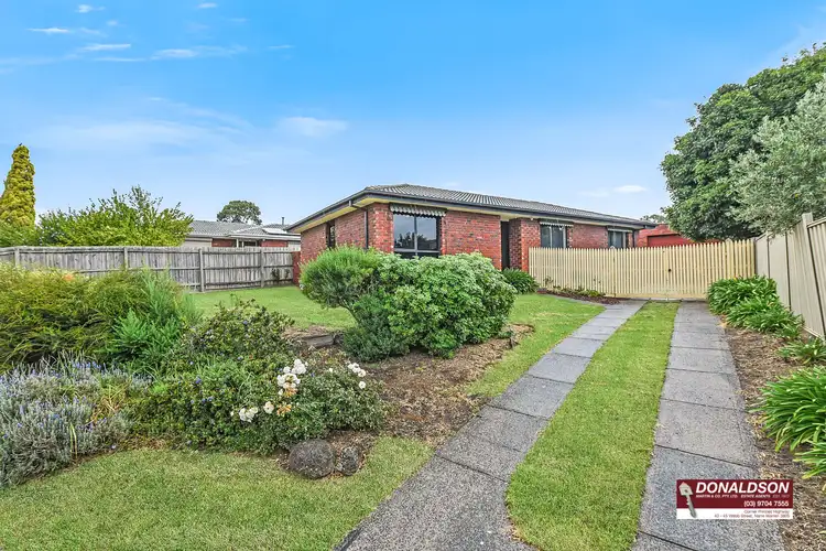 8 Darling  Way, Narre Warren VIC 3805