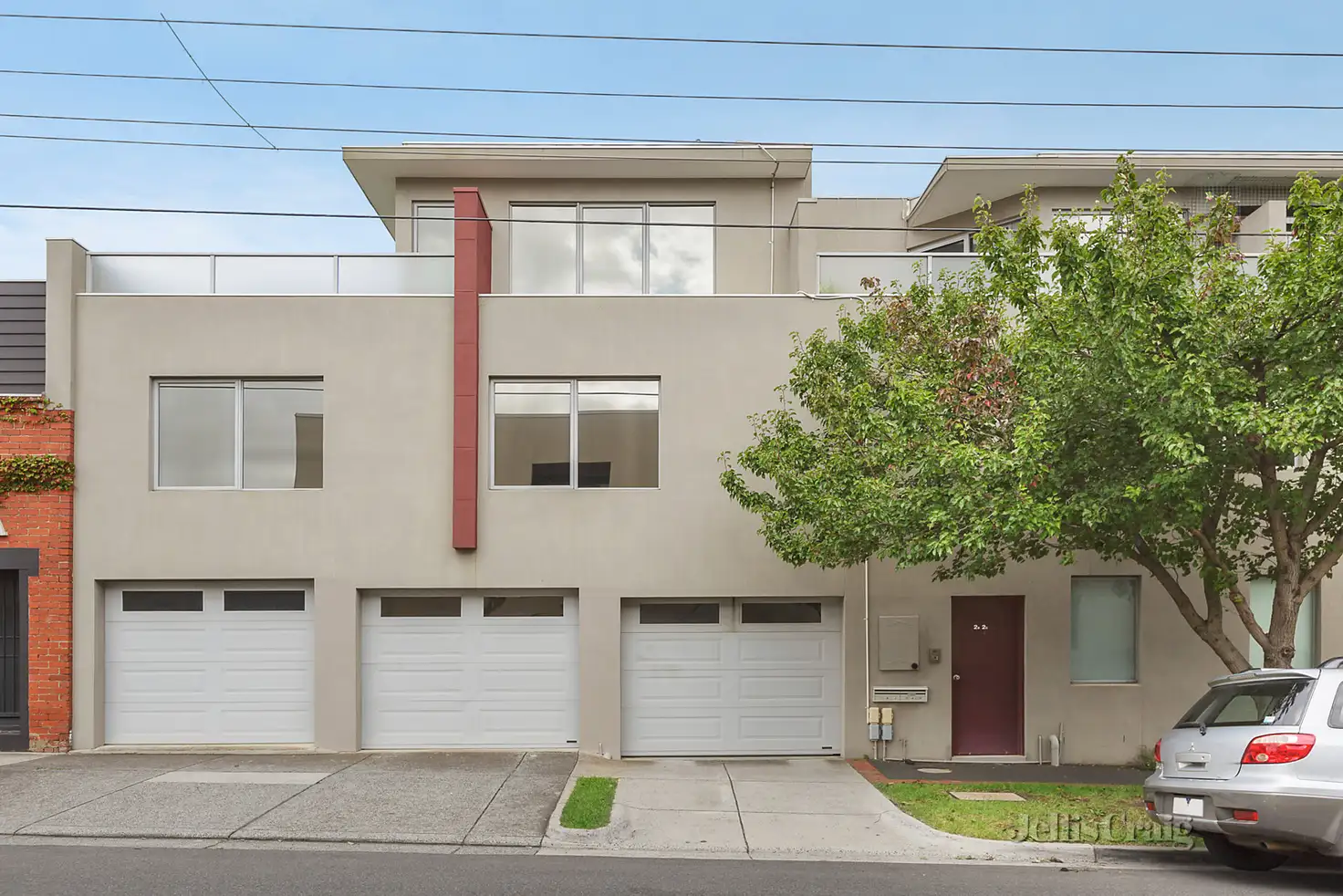 Main view of Homely townhouse listing, 2b Elm Grove, Mckinnon VIC 3204