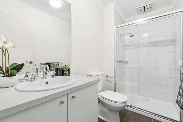 Sixth view of Homely townhouse listing, 25 Courthouse Walk, Doreen VIC 3754