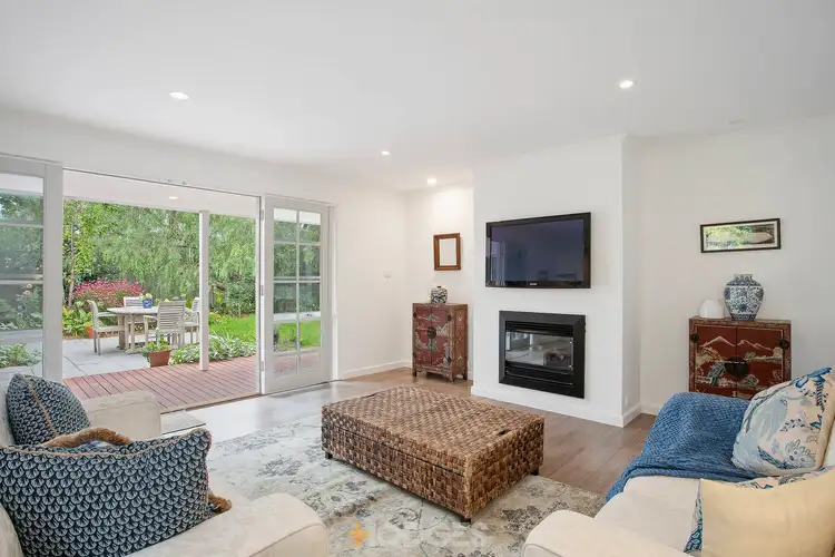 Second view of Homely house listing, 4 Elliot Court, Point Lonsdale VIC 3225