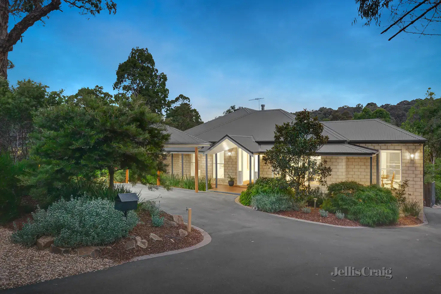 Main view of Homely house listing, 129 Thompson Crescent, Research VIC 3095
