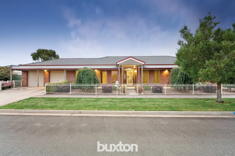 26 Lowry Crescent, Miners Rest VIC 3352