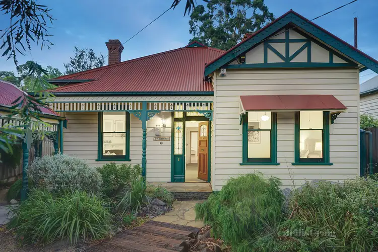 10 Graceburn Avenue, Carnegie VIC 3163