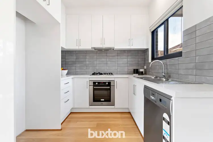 Fourth view of Homely unit listing, 2/15 Gadd Street, Oakleigh VIC 3166