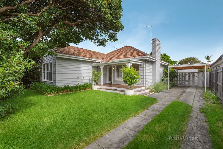 18 Claronga Street, Bentleigh East VIC 3165