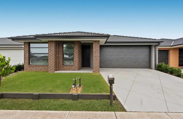 7 Norma Crescent, Officer VIC 3809