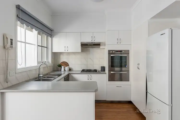 Sixth view of Homely unit listing, 2/18 Walsh Street, Ormond VIC 3204