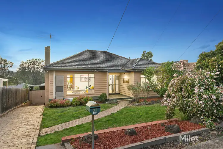 31 Coorie Crescent, Rosanna VIC 3084