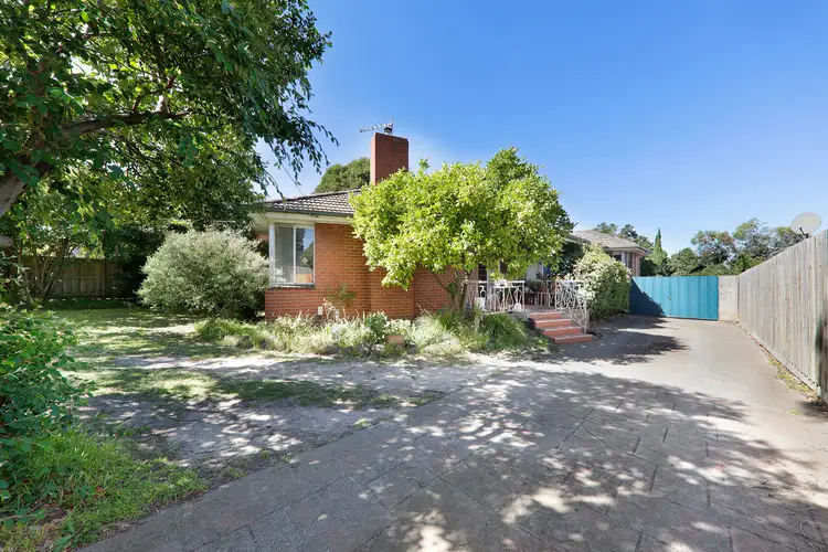 12 Darnley Grove, Wheelers Hill VIC 3150