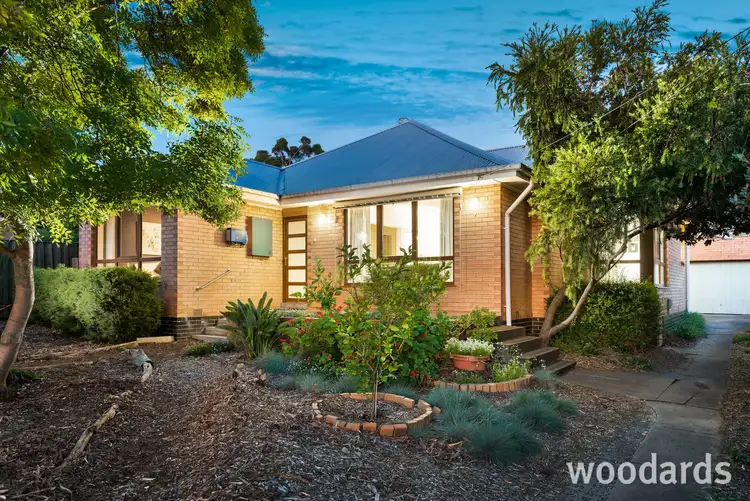 1 Calrossie Road, Blackburn South VIC 3130