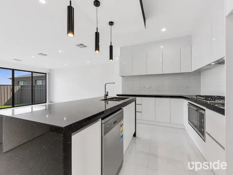 Fifth view of Homely house listing, 62 Gossia Avenue, Craigieburn VIC 3064