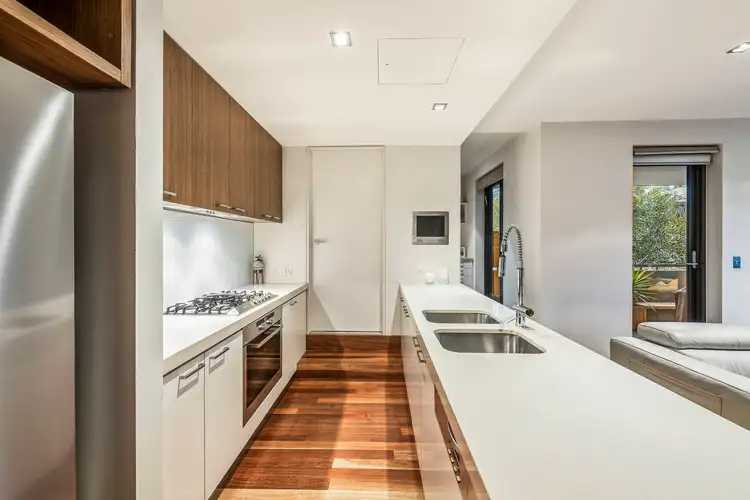 Sixth view of Homely apartment listing, 6/220-226 Esplanade, Brighton VIC 3186