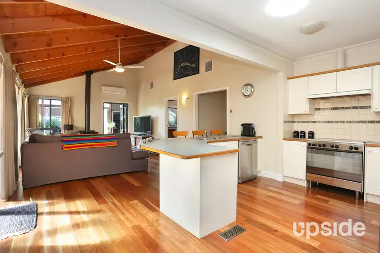 25 Robinson Street, Jacana VIC 3047