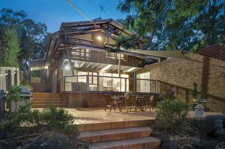 20 Andrews Street, Eltham VIC 3095