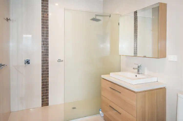 Fifth view of Homely apartment listing, 1/1 Westfield Drive, Doncaster VIC 3108