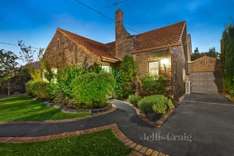 26 Lyons Street, Carnegie VIC 3163