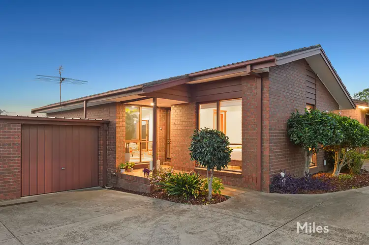 2/64 Edward Street, Macleod VIC 3085