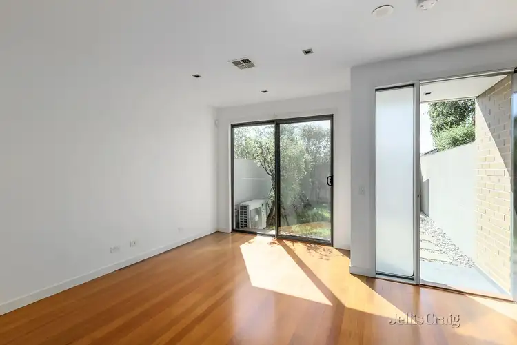 Sixth view of Homely townhouse listing, 550A Centre Road, Bentleigh VIC 3204