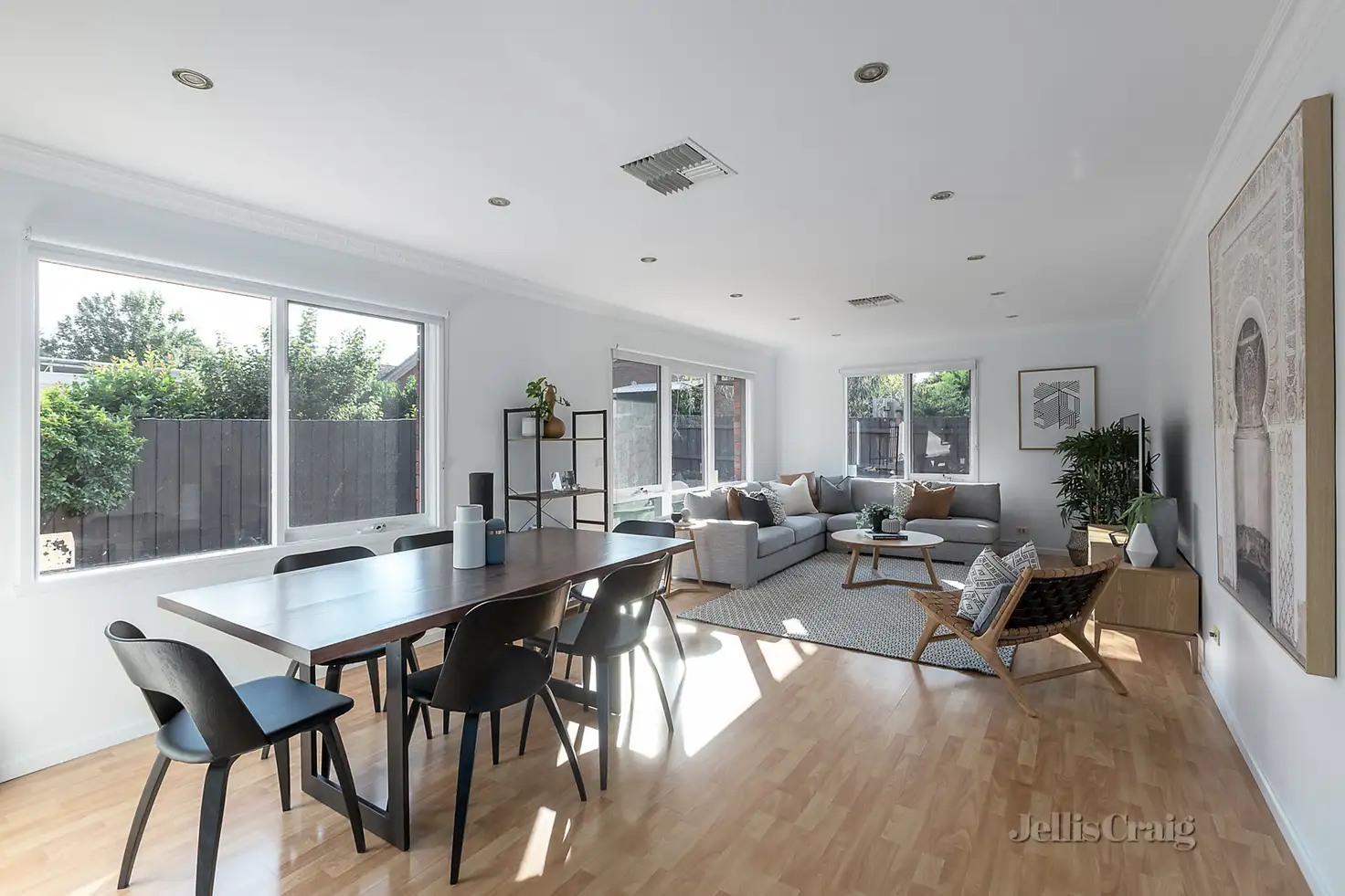 Main view of Homely unit listing, 2/42 Tucker Road, Bentleigh VIC 3204