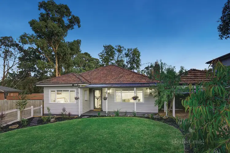 19 Ian Crescent, Mitcham VIC 3132