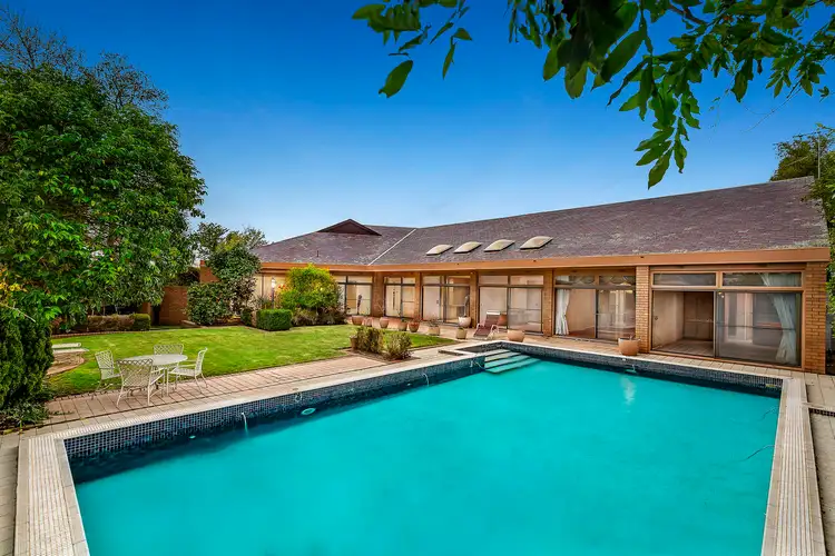 Second view of Homely house listing, 4 Heymount Close, Toorak VIC 3142