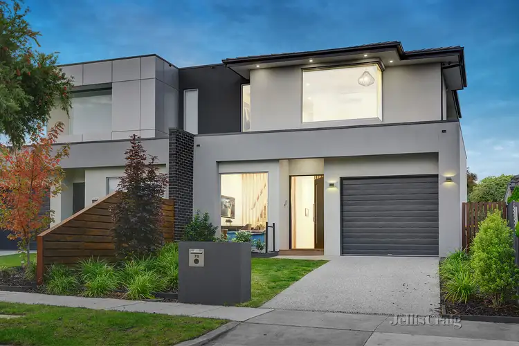 Main view of Homely townhouse listing, 7b York Street, Bentleigh East VIC 3165