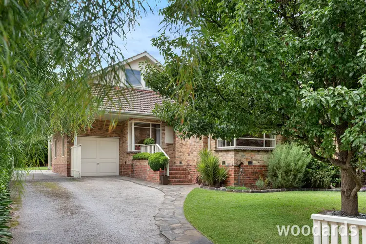 11 Sheehans Road, Blackburn VIC 3130