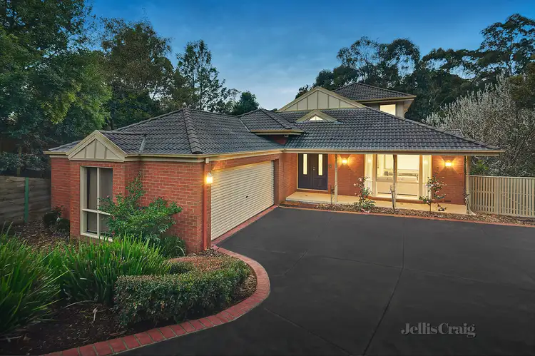 8 Mulberry Court, Eltham VIC 3095