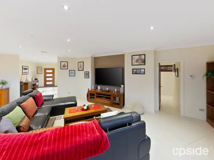 Fifth view of Homely house listing, 15 Holly Court, Gowanbrae VIC 3043