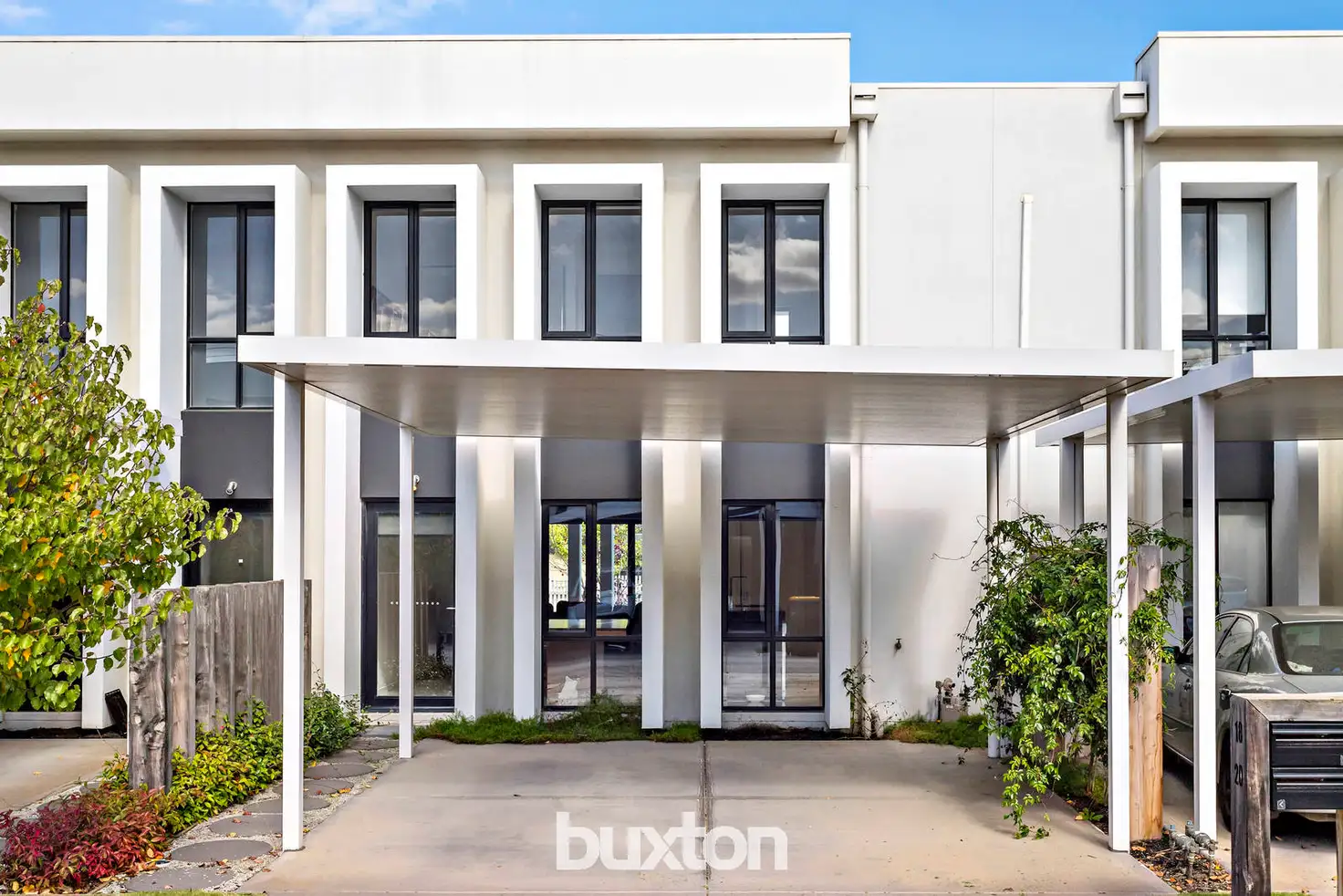 Main view of Homely townhouse listing, 20 Orana Way, Springvale VIC 3171