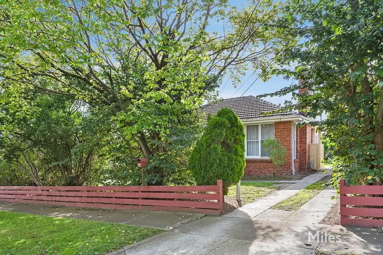 8 Terry Street, Heidelberg Heights VIC 3081