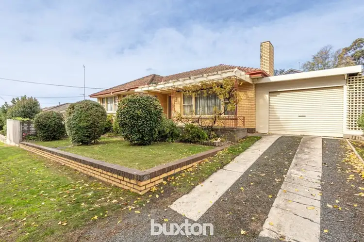4 York Street, Golden Point VIC 3350