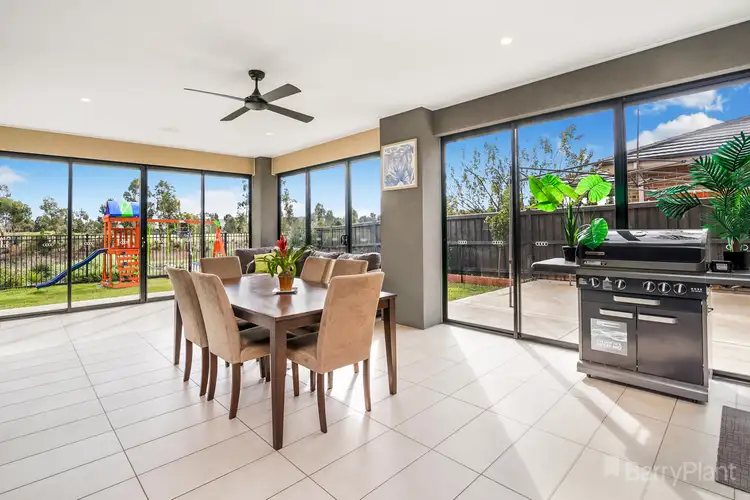 Sixth view of Homely house listing, 54 Mandalay Circuit, Beveridge VIC 3753