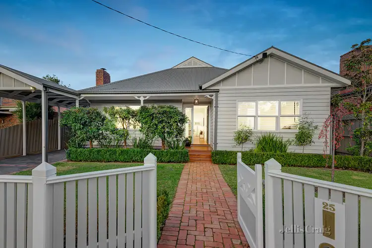 25 Pope Road, Blackburn VIC 3130