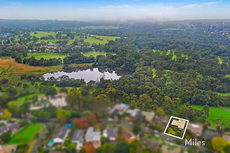 50 Buckingham Drive, Heidelberg VIC 3084