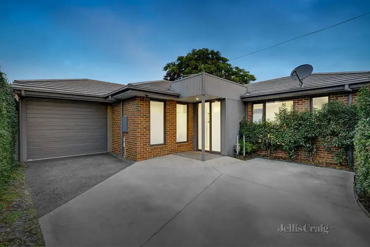 Main view of Homely townhouse listing, 2/12 Daffodil Street, Bentleigh East VIC 3165