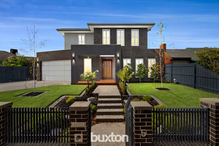 5 Tarakan Avenue, Ashburton VIC 3147