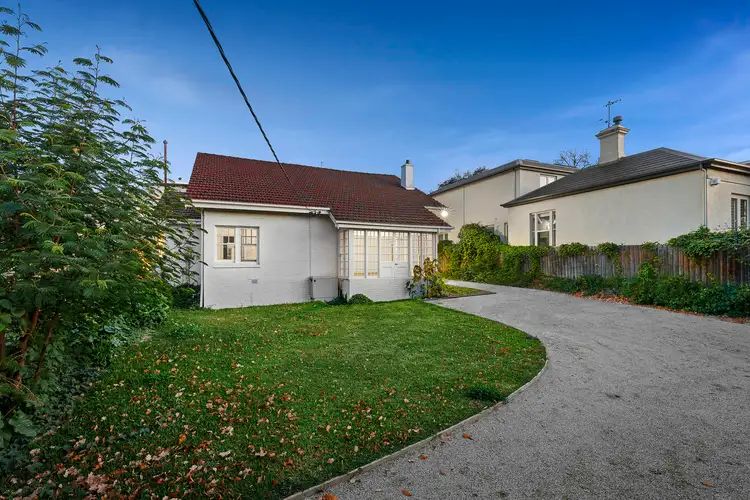 22 Douglas Street, Toorak VIC 3142