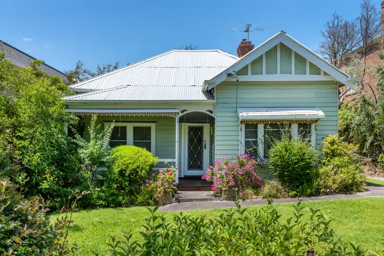 14 May Street, Deepdene VIC 3103