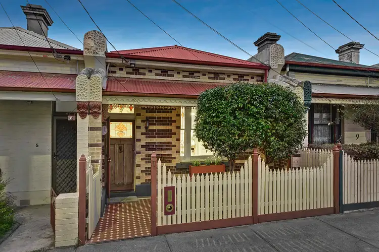 7 Mary Street