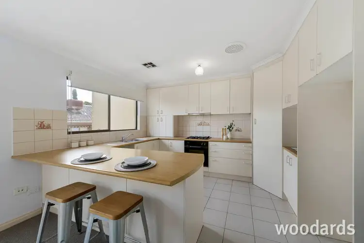 Fourth view of Homely unit listing, 2/34 Darbyshire Road, Mount Waverley VIC 3149