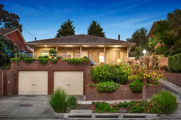 36 Feathertop Avenue, Templestowe Lower VIC 3107