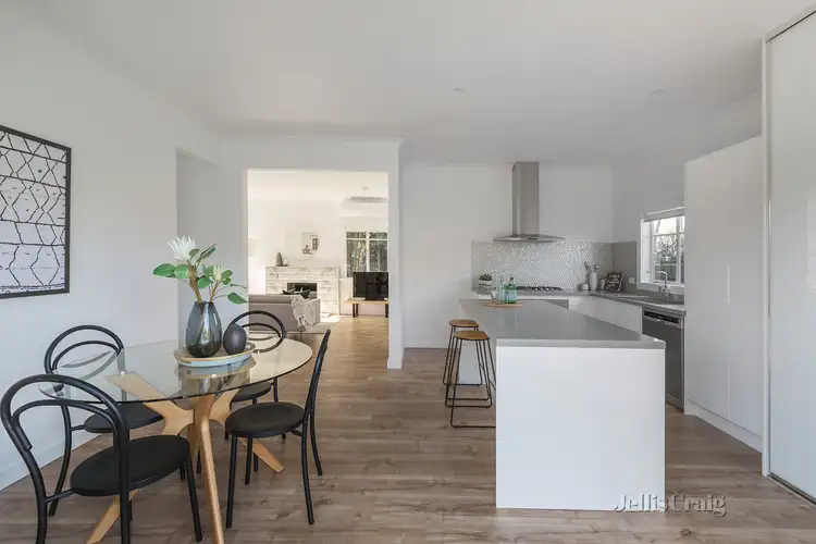 Fifth view of Homely house listing, 1/585 Warrigal Road, Bentleigh East VIC 3165