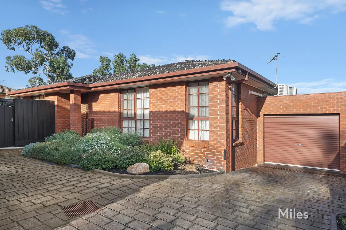 Main view of Homely unit listing, 2/65 Wungan Street, Macleod VIC 3085