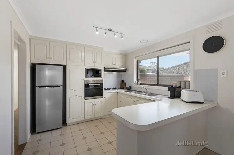 Fourth view of Homely unit listing, 1/8-10 William Street, Greensborough VIC 3088