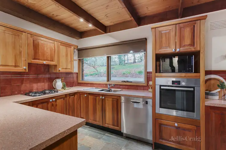 Fifth view of Homely house listing, 2 Lawrence Court, North Warrandyte VIC 3113