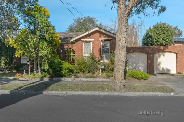 10 Caroben Avenue, Vermont VIC 3133