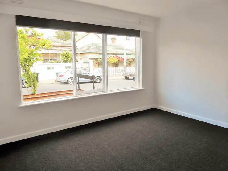Fifth view of Homely apartment listing, 1/43 McIlwrick  Street, Windsor VIC 3181