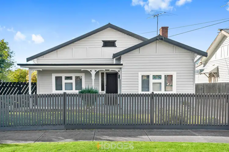 42 Guthrie Avenue, North Geelong VIC 3215
